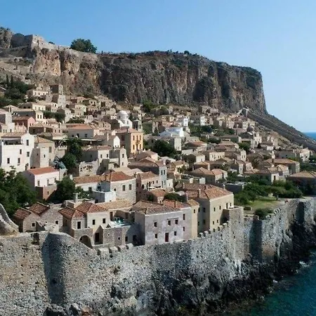 Stamatis Villa Agii Apostoli (Monemvasia)