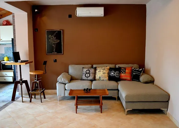 Stamatis Villa Agii Apostoli (Monemvasia)