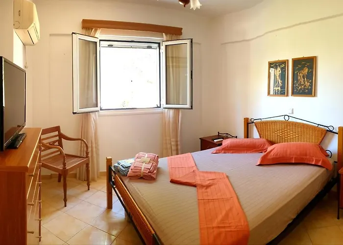 Stamatis Villa Agii Apostoli (Monemvasia)