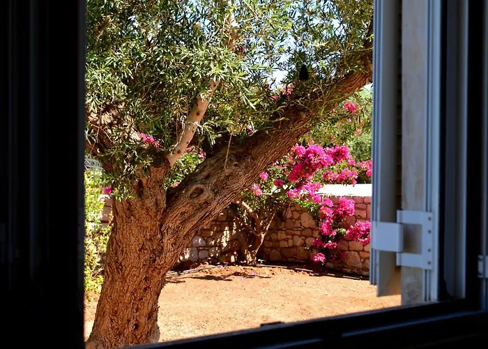 Stamatis Villa Agii Apostoli (Monemvasia)